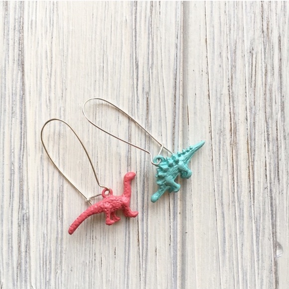 wildarrow Jewelry - Wild Toy Dinosaur Mismatch Dangle Earrings